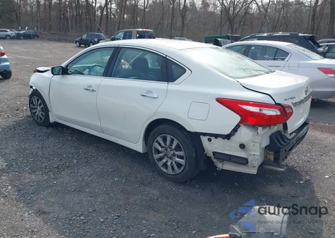 2017 Nissan Altima 2.5 S from USA, damaged, VIN 1N4AL3AP0HC273884
